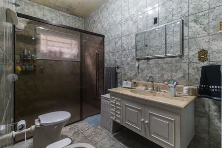 Casa para alugar com 261m², 3 quartos e 4 vagasBanheiro da Suíte