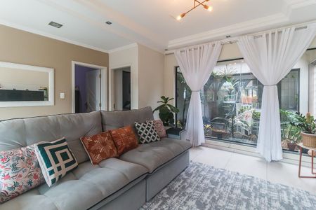 Casa para alugar com 261m², 3 quartos e 4 vagasSala