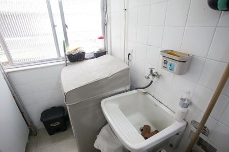 Apartamento para alugar com 60m², 2 quartos e 1 vagaÁrea de Serviço