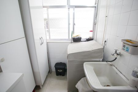 Apartamento para alugar com 60m², 2 quartos e 1 vagaÁrea de Serviço