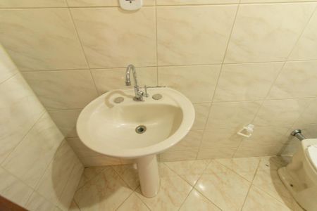 Casa para alugar com 121m², 3 quartos e 1 vagaBanheiro Social