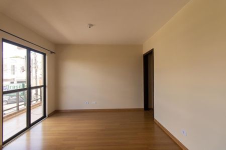 Sala de casa para alugar com 3 quartos, 121m² em Novo Mundo, Curitiba