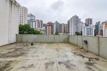Apartamento à venda com 220m², 3 quartos e 1 vagaVaranda