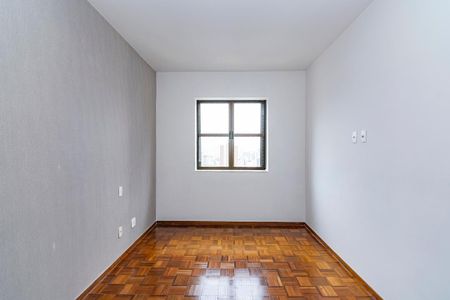 Apartamento à venda com 220m², 3 quartos e 1 vagaSuíte