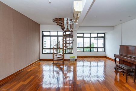 Sala de apartamento à venda com 3 quartos, 220m² em Sion, Belo Horizonte