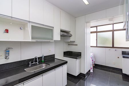 Apartamento à venda com 220m², 3 quartos e 1 vagaCozinha