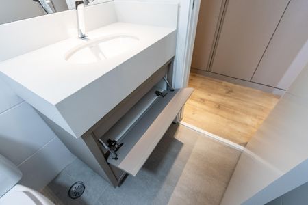 Apartamento para alugar com 55m², 2 quartos e 1 vaga Apartamento para alugar com 55m², 2 quartos e 1 vagaQuarto 1 - Banheiro