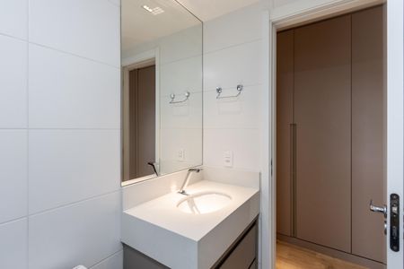 Apartamento para alugar com 55m², 2 quartos e 1 vaga Apartamento para alugar com 55m², 2 quartos e 1 vagaQuarto 1 - Banheiro