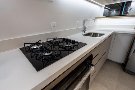 Apartamento para alugar com 55m², 2 quartos e 1 vaga Apartamento para alugar com 55m², 2 quartos e 1 vagaCozinha e Área de Serviço