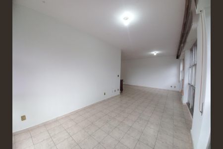 Apartamento para alugar com 175m², 2 quartos e 1 vagaSala