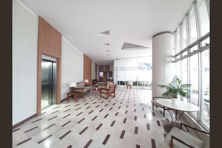 Apartamento para alugar com 175m², 2 quartos e 1 vagaHall social