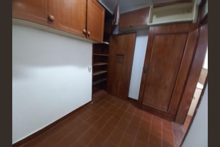 Apartamento para alugar com 175m², 2 quartos e 1 vagaQuarto de Serviço