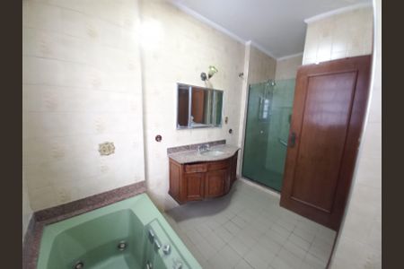 Apartamento para alugar com 175m², 2 quartos e 1 vagaBanheiro da Suíte