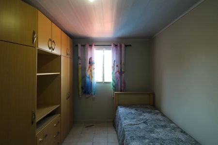 Quarto 2 de casa para alugar com 2 quartos, 80m² em Vila Tolstoi, São Paulo