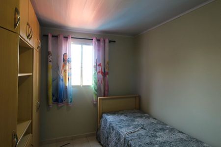 Quarto 2 de casa para alugar com 2 quartos, 80m² em Vila Tolstoi, São Paulo