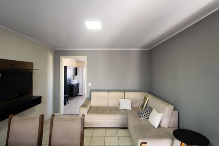 Sala de casa para alugar com 2 quartos, 80m² em Vila Tolstoi, São Paulo