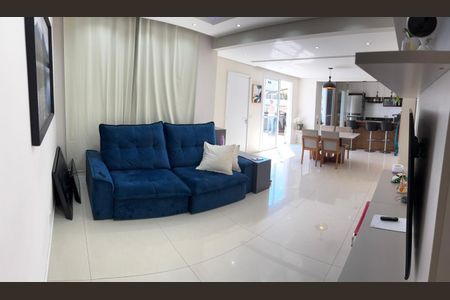 Casa de condomínio para alugar com 147m², 3 quartos e 2 vagasSala