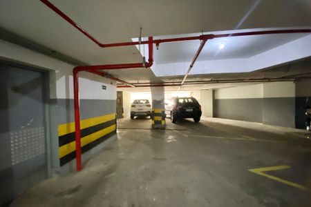 Apartamento para alugar com 140m², 3 quartos e sem vaga Apartamento para alugar com 140m², 3 quartos e sem vagaGaragem