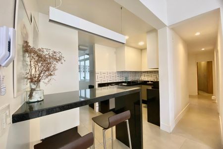 Apartamento para alugar com 140m², 3 quartos e sem vaga Apartamento para alugar com 140m², 3 quartos e sem vagaCozinha