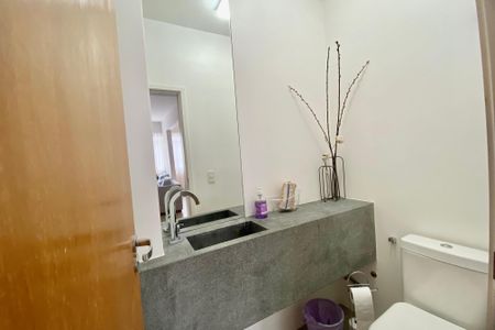 Apartamento para alugar com 140m², 3 quartos e sem vaga Apartamento para alugar com 140m², 3 quartos e sem vagaLavabo