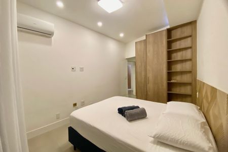 Apartamento para alugar com 140m², 3 quartos e sem vaga Apartamento para alugar com 140m², 3 quartos e sem vagaSuite