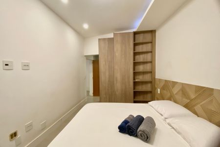 Apartamento para alugar com 140m², 3 quartos e sem vaga Apartamento para alugar com 140m², 3 quartos e sem vagaSuite