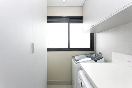 Apartamento à venda com 123m², 2 quartos e 2 vagasÁrea de Serviço