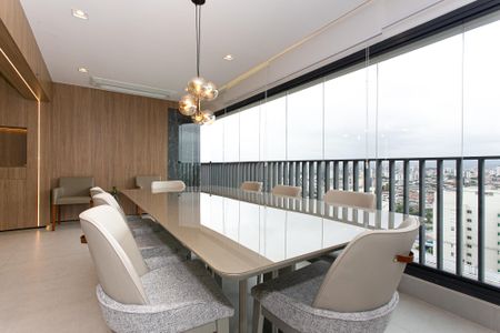 Apartamento à venda com 123m², 2 quartos e 2 vagasVaranda gourmet