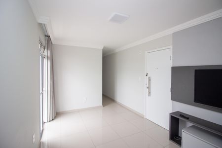 Sala de apartamento para alugar com 2 quartos, 60m² em Tres Barras, Contagem