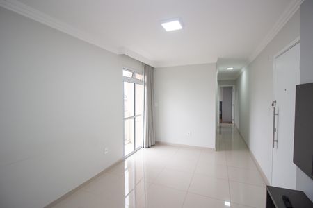Sala de apartamento para alugar com 2 quartos, 60m² em Tres Barras, Contagem