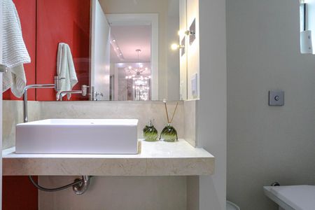 Apartamento para alugar com 210m², 3 quartos e 1 vagaLavabo