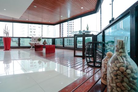 Sacada de apartamento para alugar com 3 quartos, 210m² em Carmo, Mogi das Cruzes