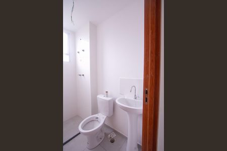 Apartamento para alugar com 30m², 2 quartos e sem vaga Apartamento para alugar com 30m², 2 quartos e sem vagaBanheiro