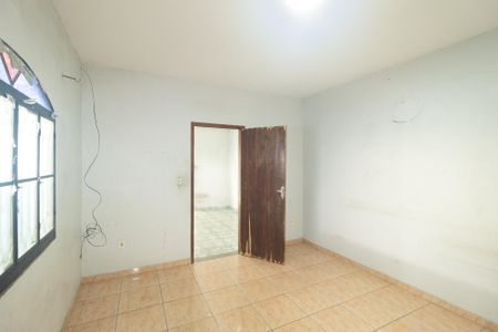 Quarto de kitnet/studio para alugar com 1 quarto, 30m² em Guaratiba, Rio de Janeiro