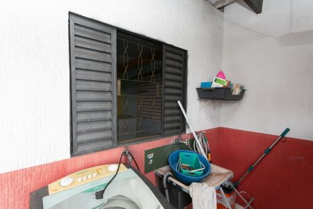 Casa para alugar com 31m², 2 quartos e 1 vagaÁrea de Serviço 