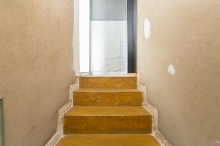 Casa para alugar com 31m², 2 quartos e 1 vagaEscada 