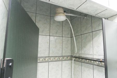 Casa para alugar com 31m², 2 quartos e 1 vagaBanheiro - Chuveiro 