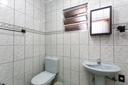 Casa para alugar com 31m², 2 quartos e 1 vagaBanheiro 