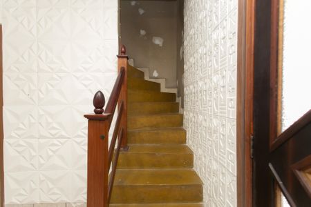 Casa para alugar com 31m², 2 quartos e 1 vagaEscada 