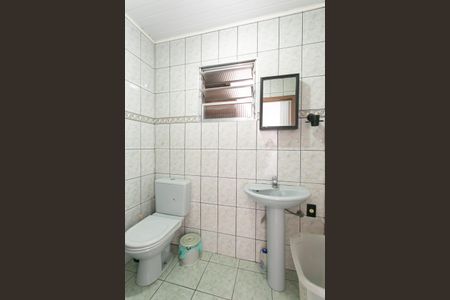 Casa para alugar com 31m², 2 quartos e 1 vagaBanheiro 