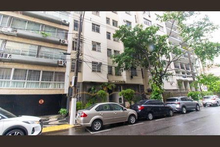 Apartamento à venda com 86m², 2 quartos e sem vaga