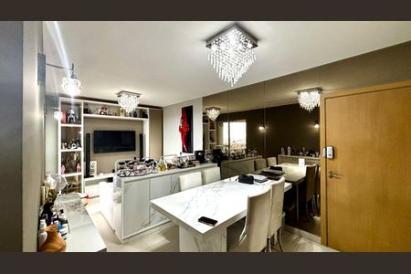 Sala de apartamento à venda com 3 quartos, 64m² em São Lucas, Belo Horizonte