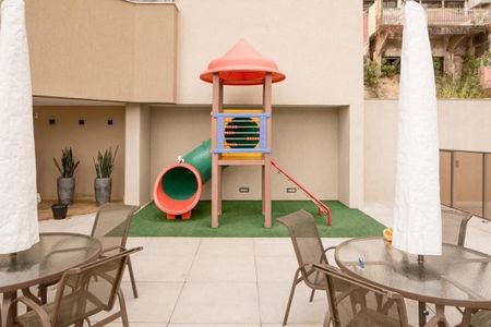 Apartamento à venda com 64m², 3 quartos e 2 vagasPlayground 