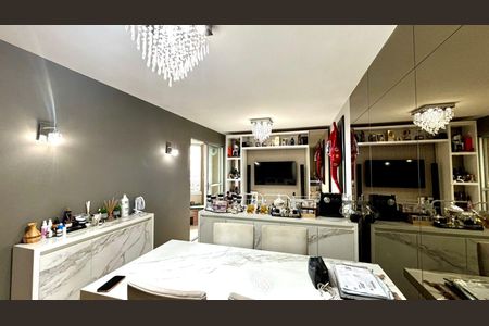 Sala  de apartamento à venda com 3 quartos, 64m² em São Lucas, Belo Horizonte