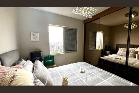 Apartamento à venda com 64m², 3 quartos e 2 vagasQuarto 