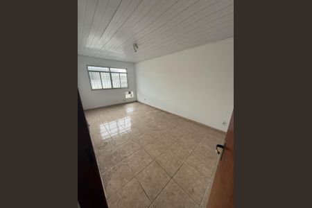 Casa de Condomínio para alugar com 2 quartos, 70m² em Pavuna, Nilópolis
