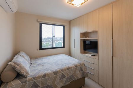 Suíte de apartamento para alugar com 2 quartos, 55m² em Imperial de São Cristóvão, Rio de Janeiro