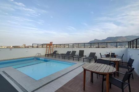 Apartamento para alugar com 55m², 2 quartos e 1 vagaÁrea comum