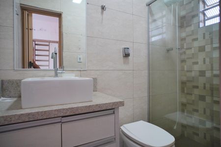 Casa à venda com 325m², 5 quartos e 10 vagasBanheiro