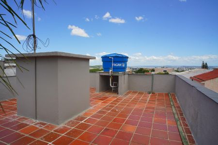 Casa à venda com 325m², 5 quartos e 10 vagasTerraço